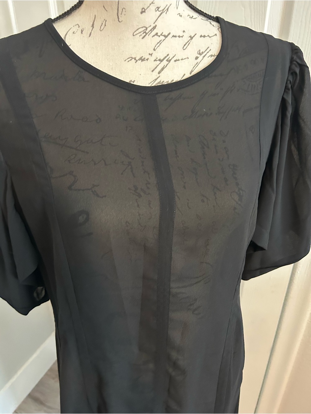 NWT Sold Out Anthropologie Modern Sheer Midi Dress with Puff Sleeves Size 12 - Picture 15 of 16